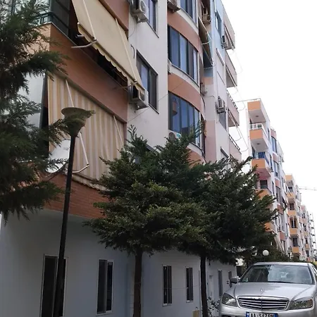 Golem Beach Apartment 公寓